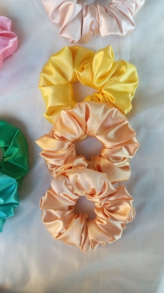 Scrunchies saten - comprar online