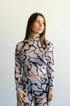 Blusa Tule Gola Alta