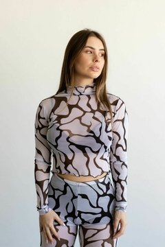 Blusa Tule Gola Alta
