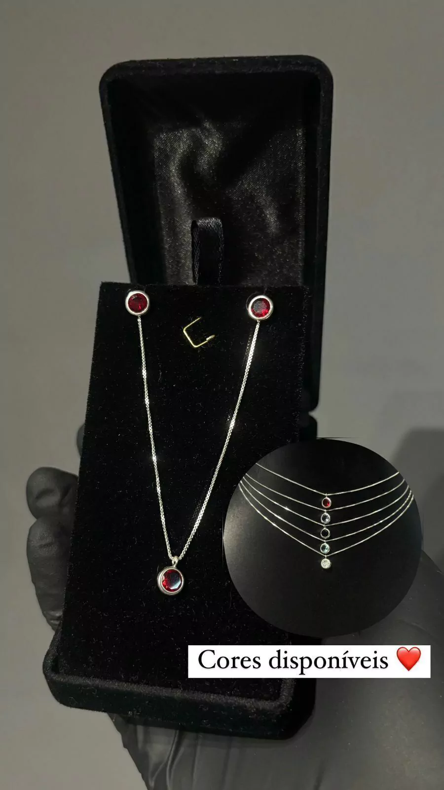 Conjunto cola e brinco ponto de luz