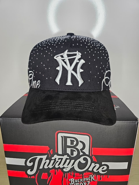 Gorra Thirty One Hats - 31 Forever "New World Order"