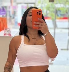 Top E S S E N T I A L - comprar online
