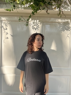 REMERA CLASSIC BLACK - comprar online
