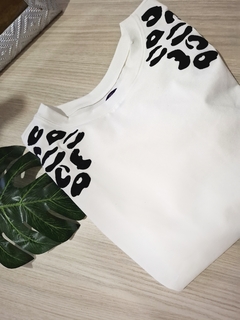 Camiseta print leopardo