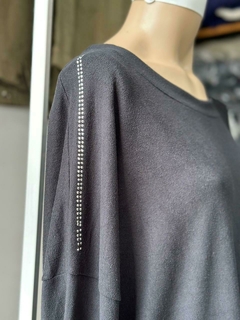 Sweater con detalle en strass - comprar online