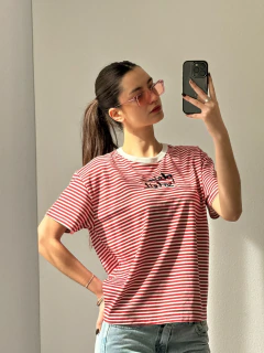 Remera de algodón rayada con bordado - comprar online