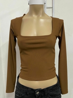 Top mangas largas de lycra escote cuadrado - Fuxia Indumentaria