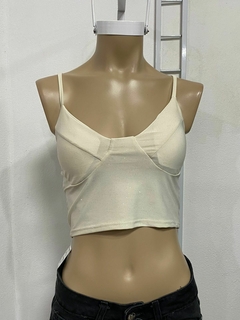 Top con taza y push up