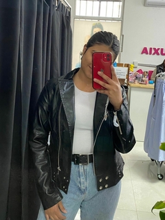 CAMPERA ECOCUERO PLUS SIZE