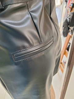 SHORT ENGOMADO - Fuxia Indumentaria