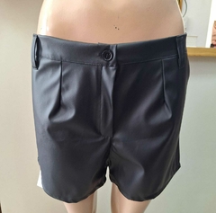 SHORT CURVY ENGOMADO