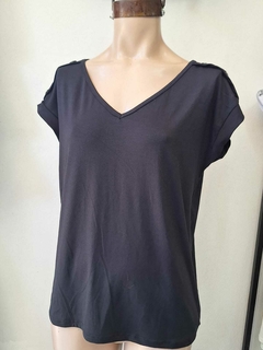 REMERA DE MODAL - tienda online