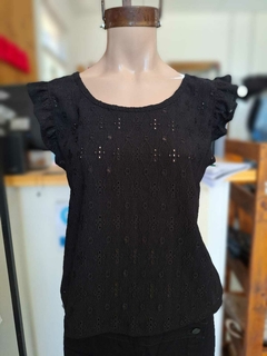 BLUSA DE BRODERÍ