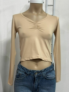 Remera mangas largas con pequeño frunce - comprar online