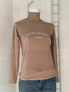 Remera Moving to Paris - comprar online