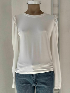 Remera de lycra con mangas princesa - tienda online