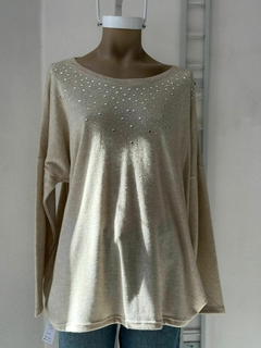 Remeron de lanilla con diseño en strass
