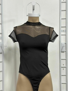 Body mangas cortas con microtul y hot fix