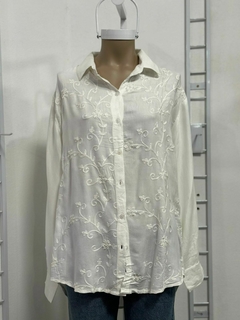 Camisa blanca con bordado - comprar online