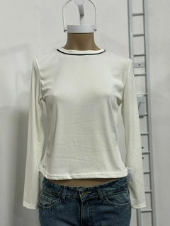 Top mangas largas de morley con pequeño detalle