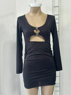 Vestido mangas largas con detalle en busto