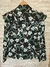 Blusa floral na internet