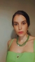 Colar pedrinhas verdes