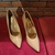 scarpin caramelo