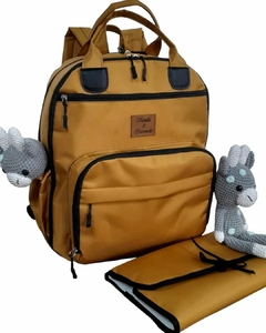 mochila gema - vainilla y caramelo