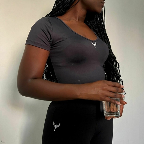 Cropped V Preto - comprar online