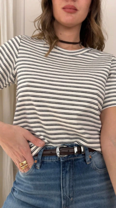 Imagen de Remera Bennett Deluxe - Cataleia