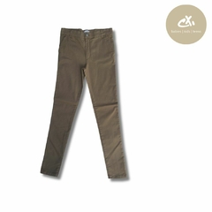 Art 404- Pantalón bolsillo ojal gabardina comfort de varón en internet