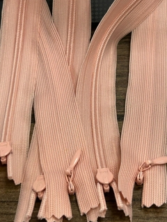ZÍPER INVISÍVEL 60CM ROSA CLARO - comprar online