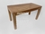 Mesa de comedor de petiribí