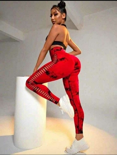 Leggins tipo SHEIn rotos