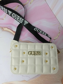 CAJITA GUESS en internet