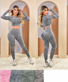conjunto del leggins y blusa manga larga