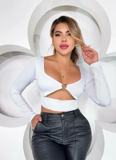 blusa corta dije corazon en internet