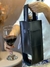 Porta vinho em couro sintético - loja online