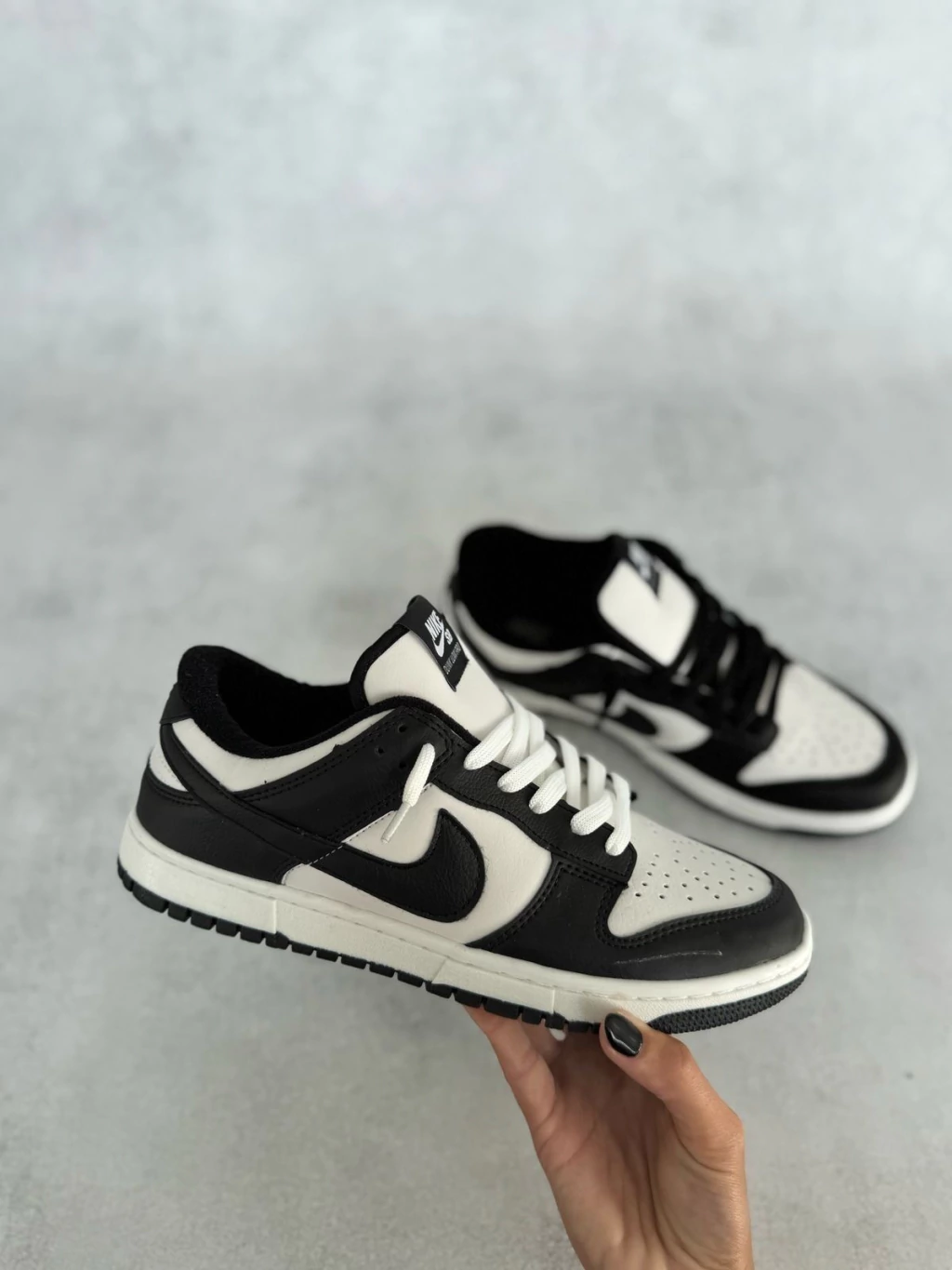 NIKE DUNK PANDA