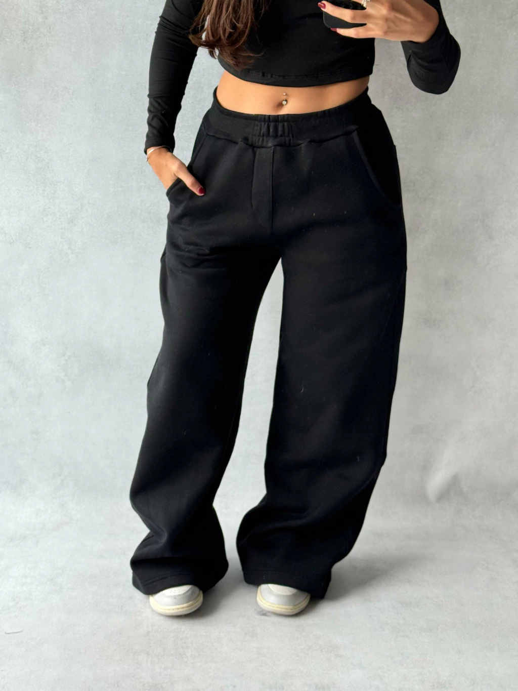 JOGGING BAGGY IS UNISEX