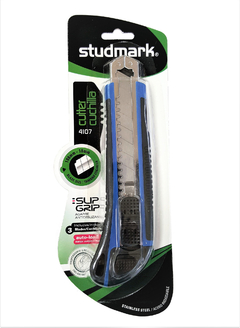 CUCHILLA DE CORTE PROFECIONAL STUDMARK 18mm - comprar en línea