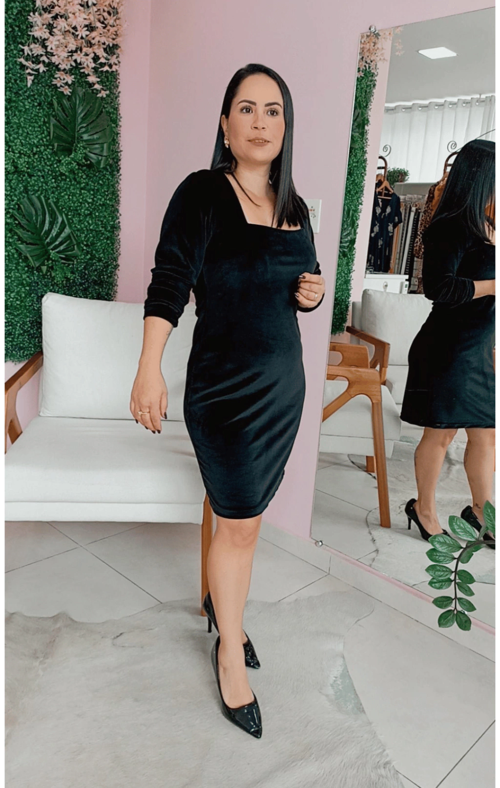 VESTIDO VELUDO CURTO MANGA LONGA