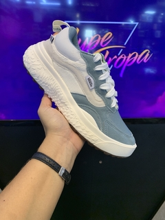 Vans Neo Verde na internet