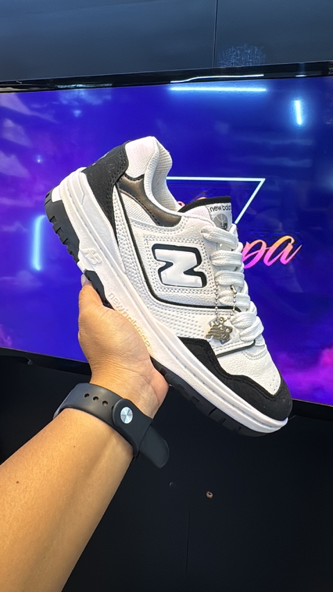 Nb 550 Preto/Branco - comprar online