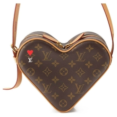 Louis Vuitton Castaño Love - comprar online