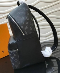 LOUIS VUITTON DISCOVERY BACKPACK PM M30230 BLACK - LUXURY GIFT