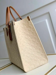 Louis Vuitton OntheGo MM Monogram Empreinte Tote Bag Beige - comprar online