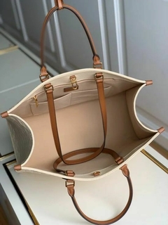 Louis Vuitton OntheGo MM Monogram Empreinte Tote Bag Beige - tienda online