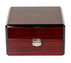 CAJA GENERICA LAQUEADA